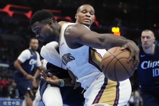 退役后的李 退役后的李