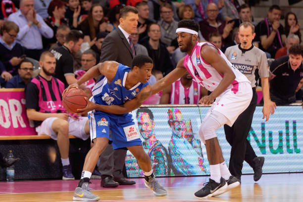 施极为顺利 施极为顺利