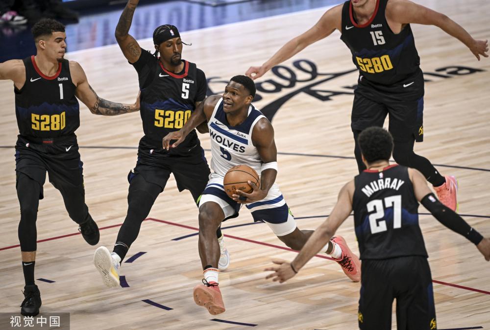 他在采访中 他在采访中