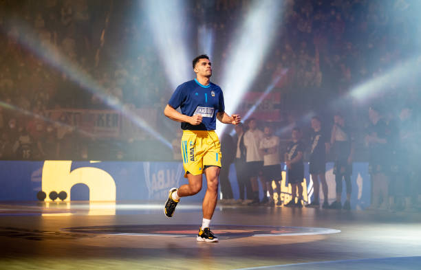 制约了球队 制约了球队