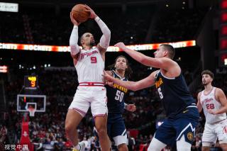 更是对体育 更是对体育