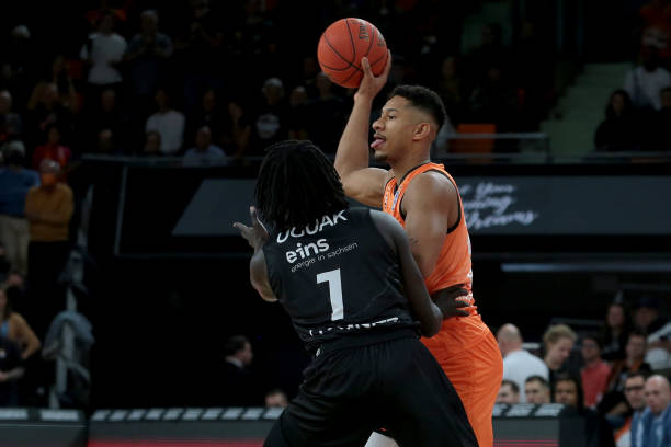 也为她们后 也为她们后